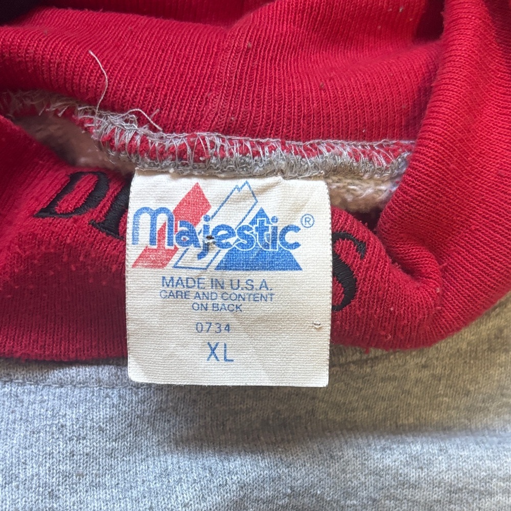 Vintage New Jersey devils sweatshirt. - Picture 2 of 4